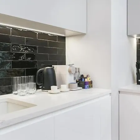 Business - Two Bedrooms - Mennica Residence&166 Διαμέρισμα Βαρσοβία