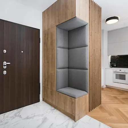 Business - Two Bedrooms - Mennica Residence&166 Διαμέρισμα *