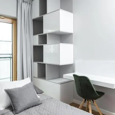Business - Two Bedrooms - Mennica Residence&166