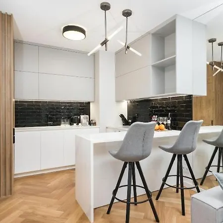 Apartment Business - Two Bedrooms - Mennica Residence&166 *