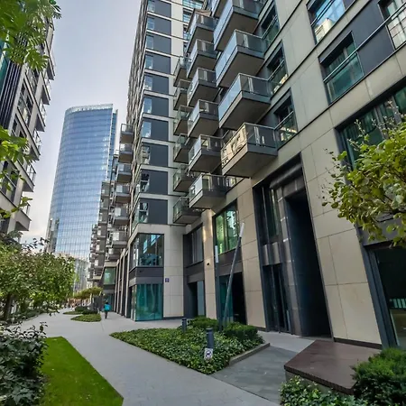 Business - Two Bedrooms - Mennica Residence&166 アパート *